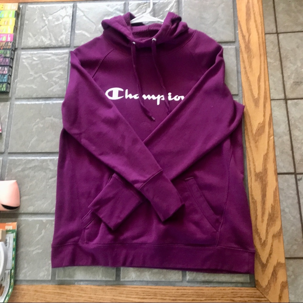 Champion | Women’s Raspberry Cowlneck Logo Hoodie | Medium
